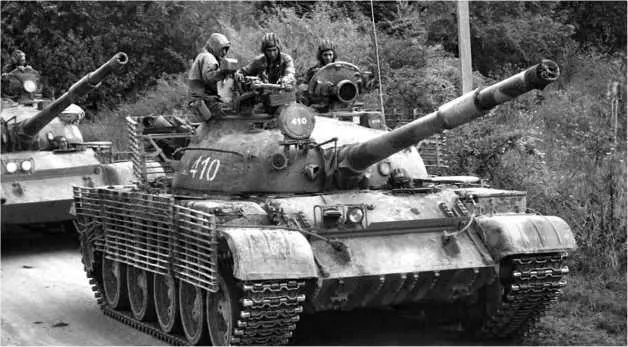 Российские танки Т62 на дороге в Южной Осетии Август 2008 года На рубеже - фото 153