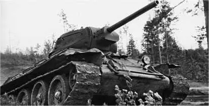 Танк Т34 выпуска завода Красное Сормово на боевой позиции 2й Прибалтийский - фото 108