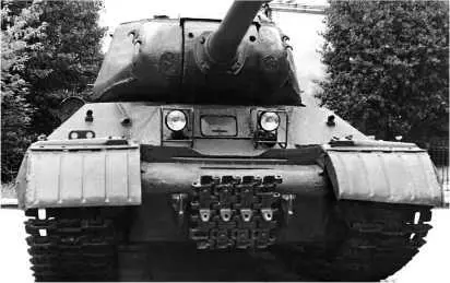 ИС2 ранних выпусков 1944 года с ломаным носом и узкой амбразурой 122мм - фото 207