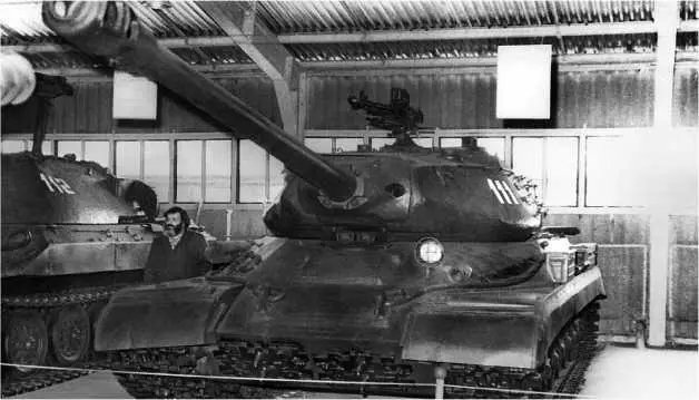 Единственный комплектный танк ИС4 находится в экспозиции Военноисторического - фото 294