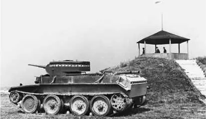 Легкий танк БТ7 на полигоне 1936 год Танк БТ7М на колесном ходу - фото 170