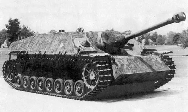 Истребитель танков Jagdpanzer IV Это машина ранних выпусков с двумя - фото 138
