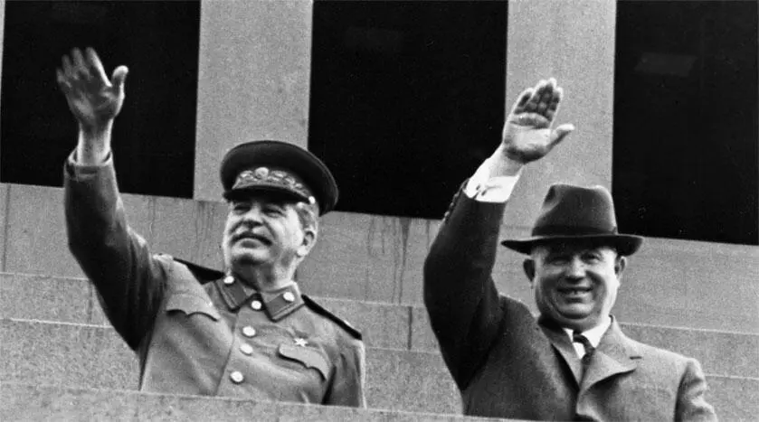 И В Сталин и Н С Хрущев 1936 год Через двадцать лет последует доклад О - фото 51