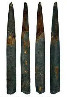 Древнейший костяной наконечник стрелы культура Howiesons Poort пещера - фото 32