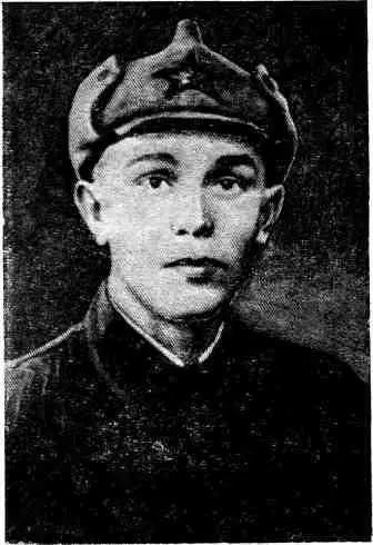 НЕЛЮБИН Иван Яковлевич командир 76миллиметрового орудия младший сержант - фото 13