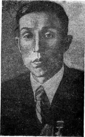 КУКАРИН Иван Александрович артиллерист гвардии ефрейтор Осенью 1943 года на - фото 18