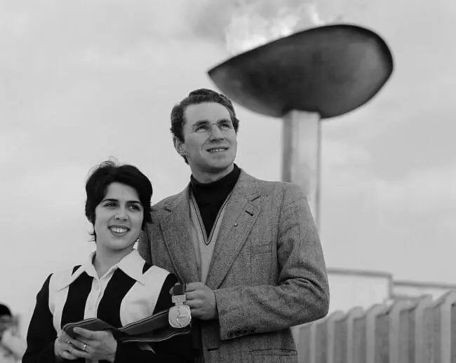 Роднина и Уланов чемпионы XI Белой Олимпиады в фигурном парном катании 1972 - фото 158