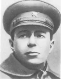 Член Реввоенсовета 2й армии Гусев был одним из организаторов большевистской - фото 99