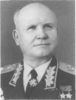 И С Конев родился в деревне Лодейно Подосиновского района Кировской области в - фото 184