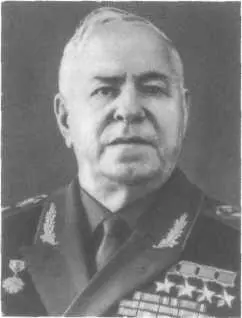 Фашистские войска опьяненные двухлетними победами стремительно приближались к - фото 185