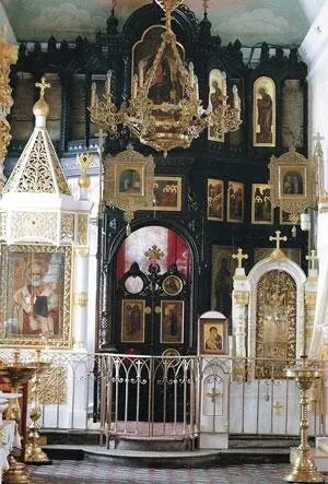Левый придел церкви в честь иконы Божией Матери Нечаянная Радость в Марьиной - фото 149