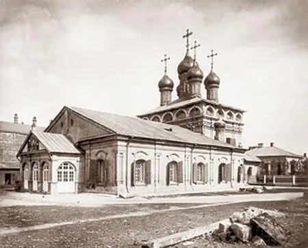 Церковь свв бесср Космы и Дамиана в Кадашах 1880е годы В трапезной - фото 42