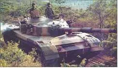 Type 85 на испытаниях Первые прототипы вооружались стабилизированной в двух - фото 89