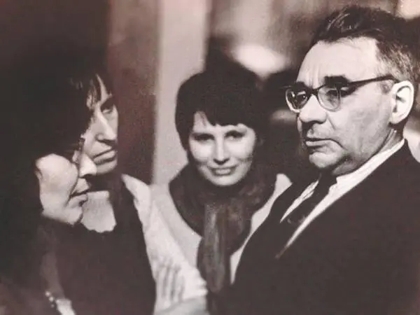 Майя Копелева Аида Тапешкина Елена Галанскова и Александр КрасновЛевитин - фото 40