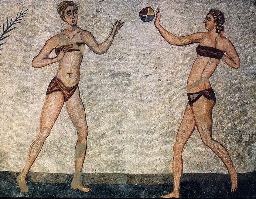 Девушки играющие в мяч Деталь мозаики с римской виллы Казале в - фото 7