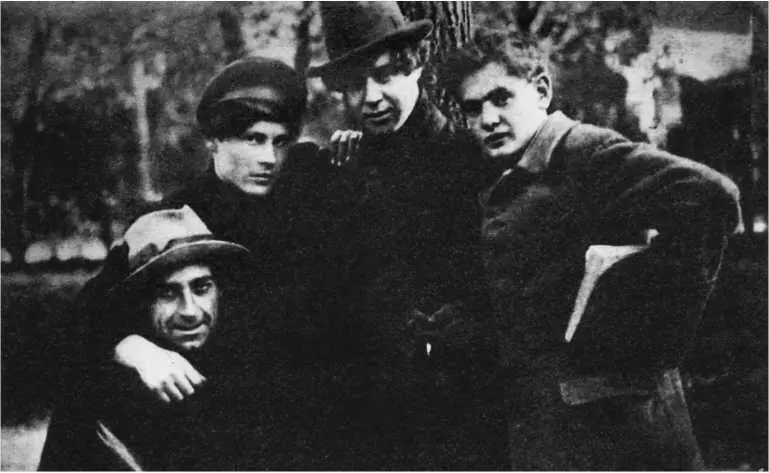 Сергей Клычков Иван Приблудный Сергей Есенин Николай Богословский Москва - фото 196