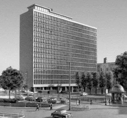 Э Викшё Дом правительства в Осло 1958 К Кнутсен Гостиница Викинг в - фото 155