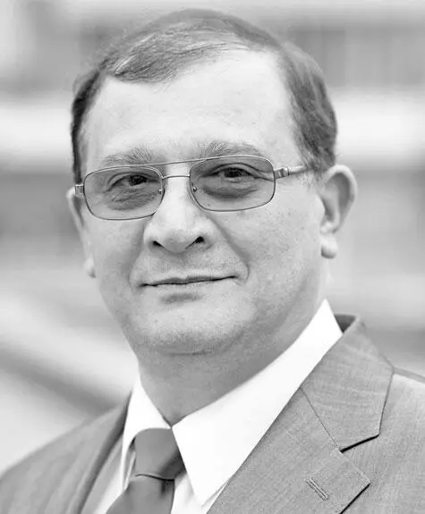ЖильЭрик Сералини французский молекулярный биолог политический советник и - фото 16