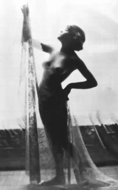 Тина Модотти 1921 г Хулио Антонио Мелья Дом Уэстона и Тины почти сразу - фото 216