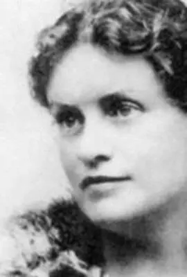 Луиза родилась 12 февраля 1861 года в СанктПетербурге после пяти сыновей ее - фото 400