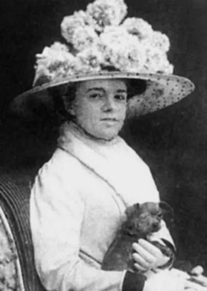Екатерина Десницкая родилась 27 апреля 1886 года по другим данным в 1885 или - фото 445