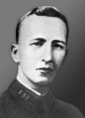 Лейтенант Усов В М начальник 3й заставы 86го Августовского погранотряда - фото 7