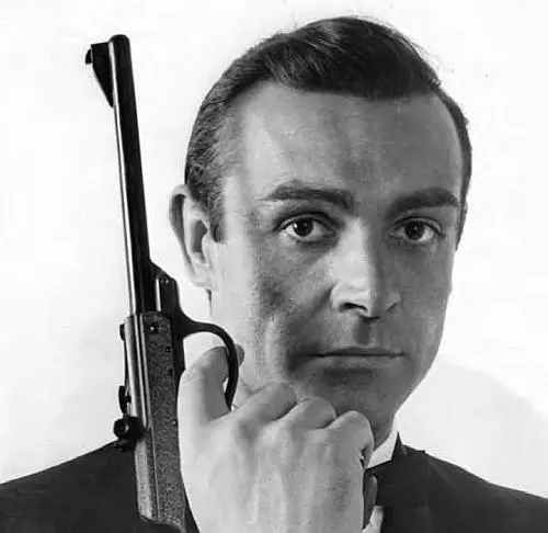 Bond James Bond Rabbit White Rabbit Вторая черта позаимствованная - фото 61