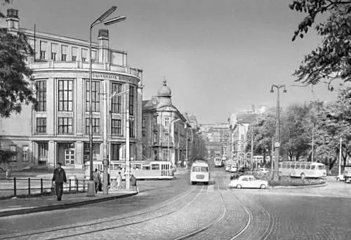 Братислава Площадь имени П Шафарика Братислава Михальская улица и - фото 72
