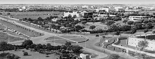 Дели Район ДипломатикКлайв 195970 Общий вид Дели Площадь - фото 111