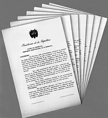 Декрет о национализации оловянных рудников Октябрь 1952 Боливия М Нуньес - фото 183