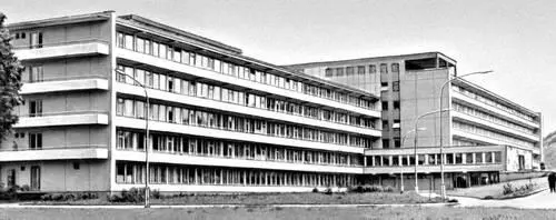 Городская клиническая больница в Вильнюсе 1967 Архитекторы 3 Ляндсбергис Э - фото 221