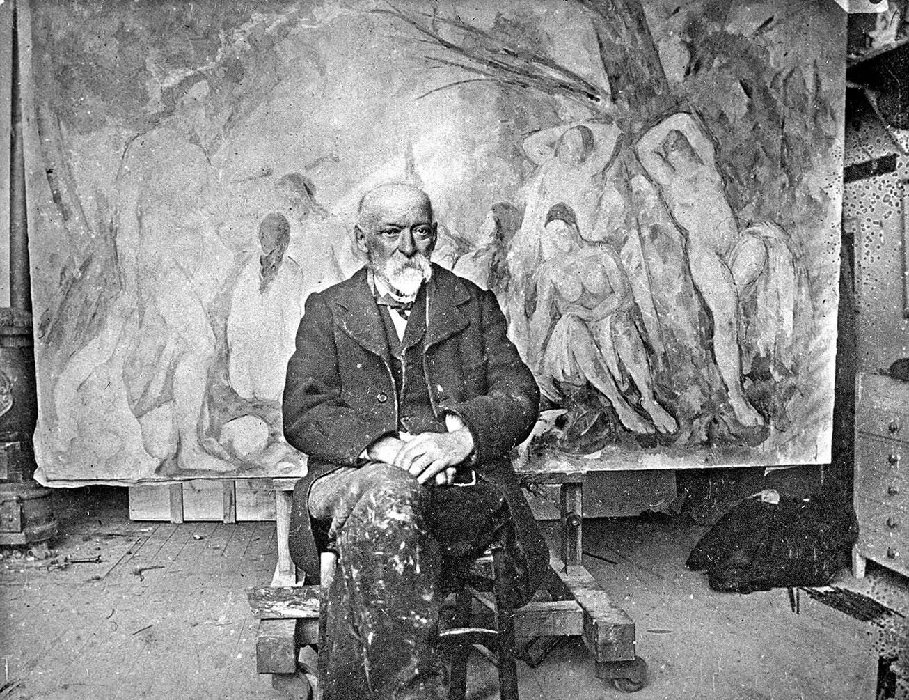 Сезанн в мастерской в Лов на фоне Больших купальщиц 1904 Фотография Эмиля - фото 39