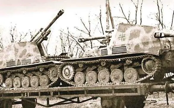 Немецкие легкие самоходноартиллерийские установки Веспе брошенные в - фото 874