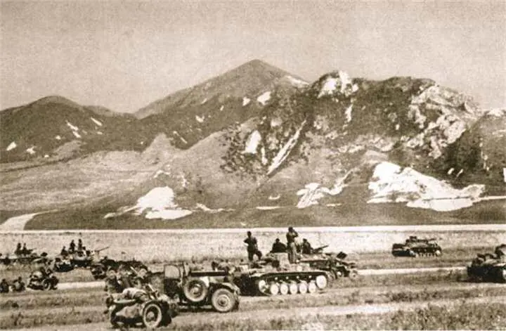 Немецкие танки дошли до Кавказа 1942 г Цель нефть Солдаты Вермахта вновь - фото 586