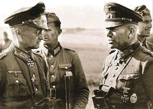 Командир немецкой 3й танковой дивизии 3 PanzerDivision в составе 2й - фото 187