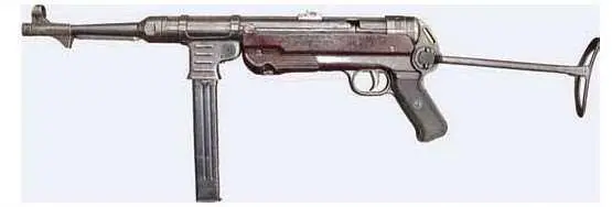 MP 40 немецкий пистолетпулемет являвшийся модификацией пистолетпулемета MP - фото 319