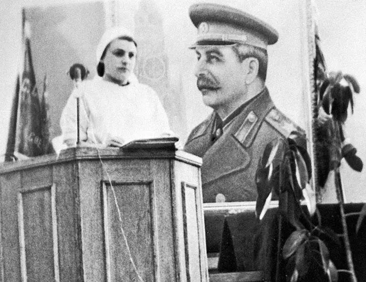 Врачхирург Галина Чеснокова В 1953 году принимала участие в неудачной попытке - фото 27