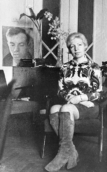 1980 год Дома на Котельнической Любимов помогал всем опальным обиженным - фото 19