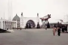 6 No smoke Со Сталиным связана еще одна легенда ВДНХ Во время строительства - фото 426