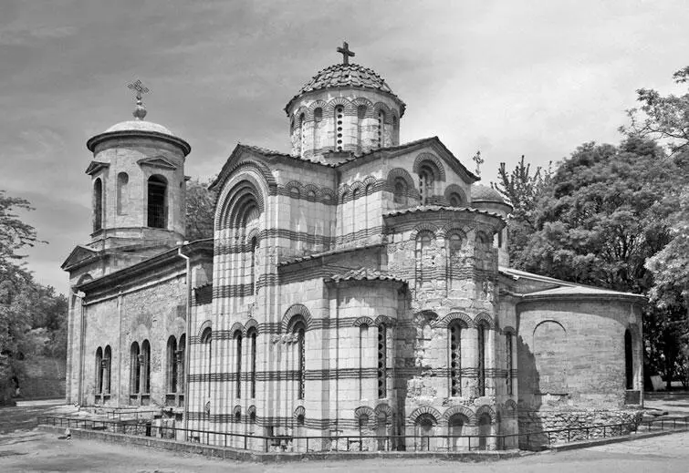 Кладкаплинфа в храме Святого Иоанна Предтечи Керчь А на самом деле их - фото 23