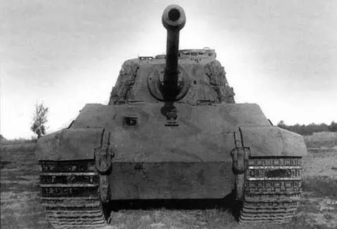 Королевский тигр 501го батальона тяжелых танков захваченный на Сандомирском - фото 16