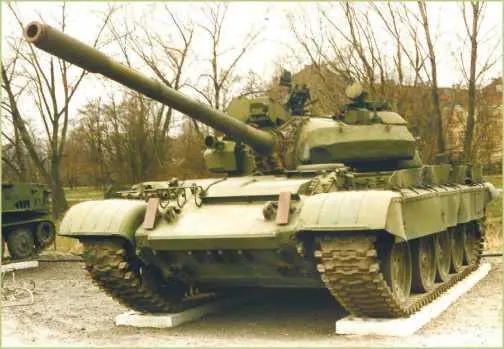 Модернизированный танк Т55АМ Музей Войска Польского Варшава 1997 год - фото 63