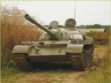 Танк Т54А чехословацкого производства В 1980х годах началась модернизация - фото 71