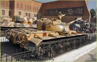 Танк Т55 в военном музее в Каире 2010 год В 1500 6 октября после часовой - фото 156