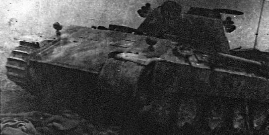 Пантеры 39го тп 10й тб подбитые воинами 1й ТА Июль 1943 г Подбитый - фото 48