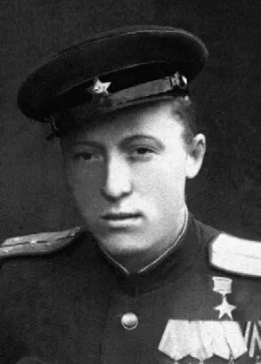 Старший лейтенант Ачкасов 160я тбр Старший лейтенант Рыбалко Гвардии - фото 111