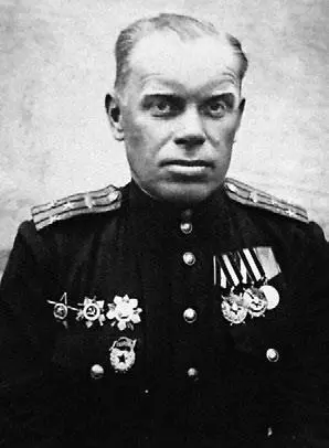 Гвардии полковник Николай Богомолов На Сандомирском направлении 1944 год 10 - фото 362