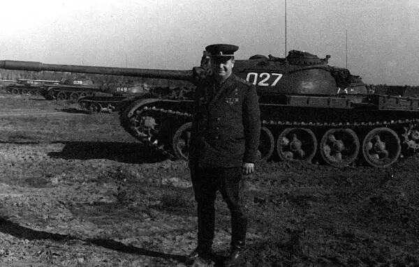 Заместитель командующего 5й гв ТА генералмайор В А Бочковский - фото 639