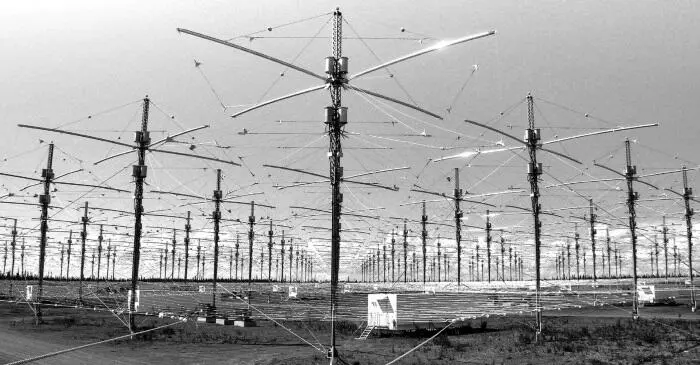 Одна из немногих фотографий установки HAARP По неофициальным данным одно из - фото 40