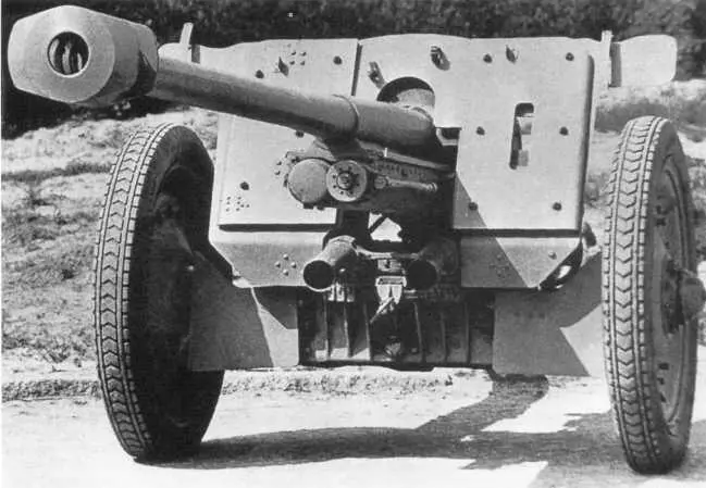 Общий вид 762мм противотанковой пушки Pak 36 r Лето 1942 года Хорошо - фото 61
